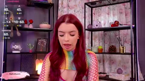 sophieraee online show from 05/11/26, 07:36