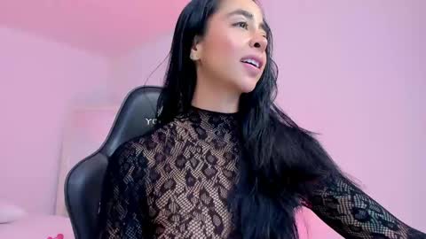 sophierooy online show from 04/28/26, 02:33