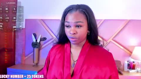 Sophie online show from 06/17/26, 12:29