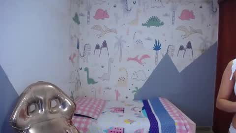 Sophia  online show from 12/16/25, 01:16