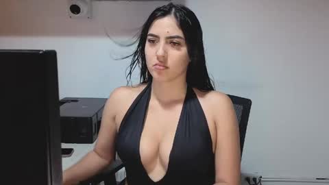 Snapshot of sophiie_blakee chatting on 04/12/26, 10:15 Sophiee online show from 04/12/26, 10:15