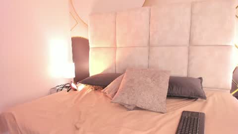 Snapshot of sophiie_rosee chatting on 07/06/26, 07:38 sophiie_rosee online show from 07/06/26, 07:38