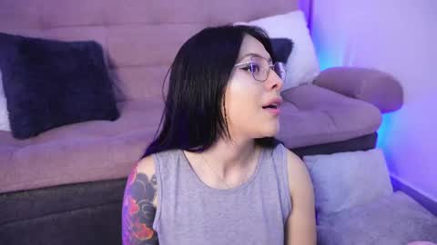 Sophiie online show from 05/02/26, 01:21