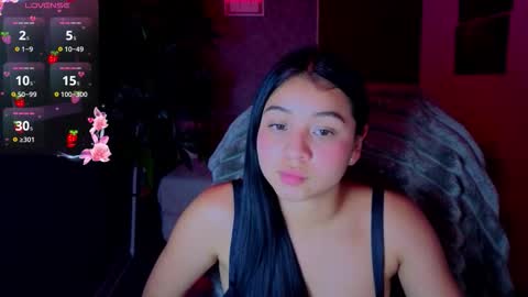 Snapshot of sophyadams_ chatting on 03/06/26, 10:50 Sophy online show from 03/06/26, 10:50