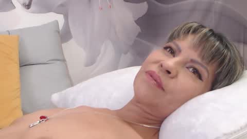 Sophy online show from 02/01/25, 03:28