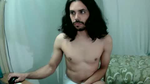 Snapshot of sordauq chatting on 05/20/26, 02:29 Siemaco online show from 05/20/26, 02:29