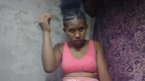 soriettezah online show from 02/19/26, 02:02