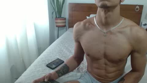 businessman online show from 10/07/25, 07:22