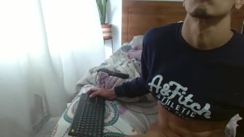 businessman online show from 10/20/25, 08:20