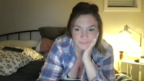 Snapshot of sotamom chatting on 06/14/26, 03:30 NaughtyMommy online show from 06/14/26, 03:30