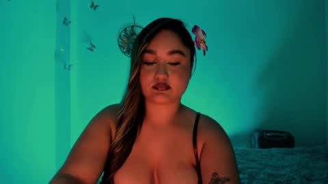 Snapshot of souf_ chatting on 11/14/25, 03:55 Soouf3 online show from 11/14/25, 03:55