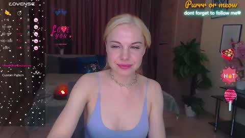 Lisa online show from 10/04/25, 01:36