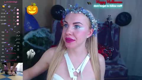 Lisa online show from 11/01/25, 07:10