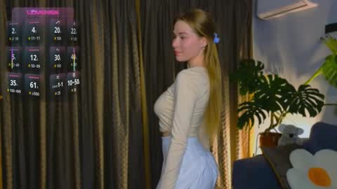 Snapshot of soul_trace chatting on 11/20/25, 02:39 Adalinda online show from 11/20/25, 02:39