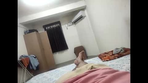 Snapshot of soulsex2023 chatting on 11/09/25, 12:58 soulsex2023 online show from 11/09/25, 12:58