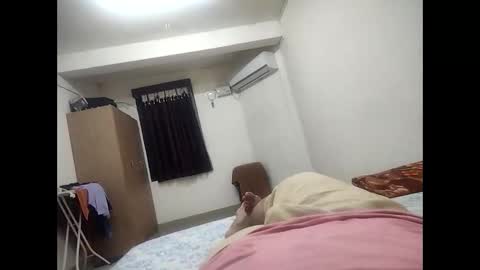 Snapshot of soulsex2023 chatting on 11/15/25, 07:21 soulsex2023 online show from 11/15/25, 07:21