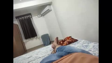 Snapshot of soulsex2023 chatting on 02/20/26, 05:24 soulsex2023 online show from 02/20/26, 05:24