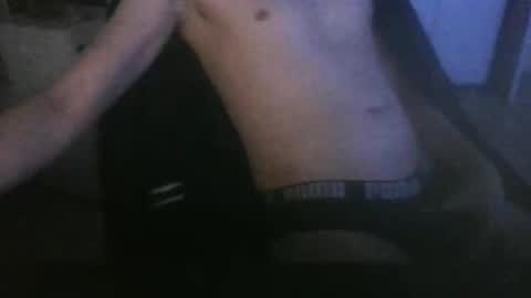 Snapshot of soulsurfer1985 chatting on 01/19/26, 12:47 soulsurfer1985 online show from 01/19/26, 12:47