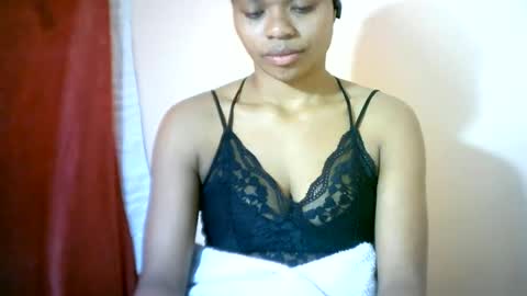 sourayaa online show from 06/12/26, 06:56