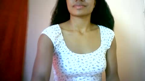 sourayaa online show from 06/18/26, 10:09