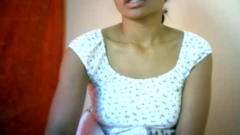 sourayaa online show from 06/18/26, 10:14