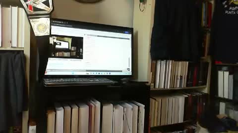 Snapshot of southernbones chatting on 11/05/25, 05:46 SOUTHERNBONES online show from 11/05/25, 05:46