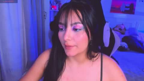 Lili online show from 12/13/25, 10:26