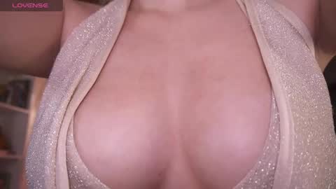 Irisita online show from 05/16/26, 12:04