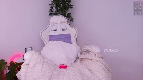 M A R I A N A online show from 06/25/26, 02:11