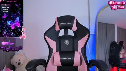 Snapshot of soy_sheila chatting on 01/16/25, 02:41 sheila smitt online show from 01/16/25, 02:41