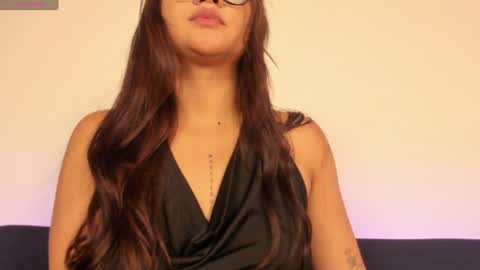 Snapshot of soy_yesi chatting on 06/09/26, 05:08 Yesi online show from 06/09/26, 05:08