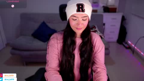 Luisa    online show from 02/26/25, 01:11