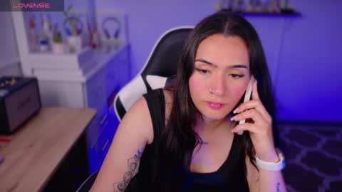 Luisa    online show from 11/15/25, 10:26