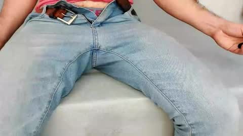 Snapshot of soyandytruhan chatting on 11/18/25, 01:33 Andy online show from 11/18/25, 01:33