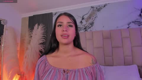 Snapshot of soycamiortiz chatting on 04/04/26, 02:54 Camila Ortiz online show from 04/04/26, 02:54