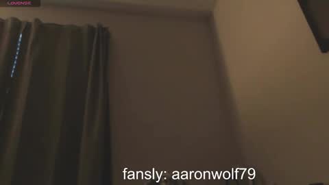 Snapshot of soyelpoti79 chatting on 11/09/25, 01:09 WhiteWolfFL online show from 11/09/25, 01:09