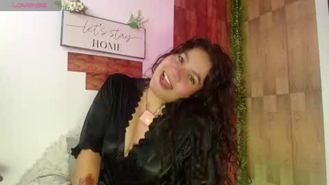 Snapshot of soygreeicy chatting on 06/27/26, 05:34 greeicy online show from 06/27/26, 05:34