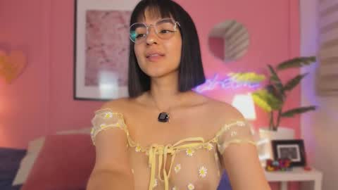 Aleja online show from 10/27/25, 05:55