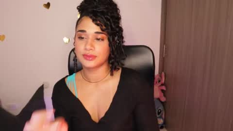 Snapshot of soytropicalfruit chatting on 02/09/25, 05:29 You want to talk to me more personal follow me in My Channel VIP 50 the discount online show from 02/09/25, 05:29
