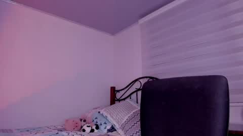 VANESSA  online show from 05/01/26, 08:30