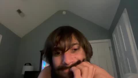 Snapshot of spacecase843 chatting on 02/04/25, 07:07 TrndSettrz online show from 02/04/25, 07:07