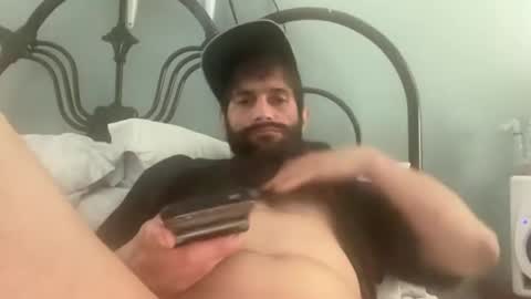 Snapshot of spacecase843 chatting on 03/02/25, 06:19 TrndSettrz online show from 03/02/25, 06:19