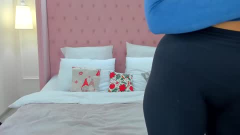 Julia online show from 01/19/25, 06:10