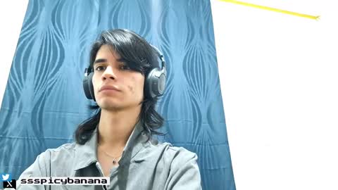 Snapshot of spaiseebuhnaanuh chatting on 03/07/25, 04:13 Roger online show from 03/07/25, 04:13