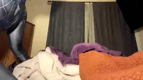 Snapshot of spandex5282 chatting on 10/19/25, 08:15 Spandex fetish online show from 10/19/25, 08:15