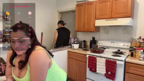 spanishcouple4255 online show from 11/26/25, 05:47