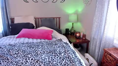 AmberSpanks online show from 01/21/25, 10:30