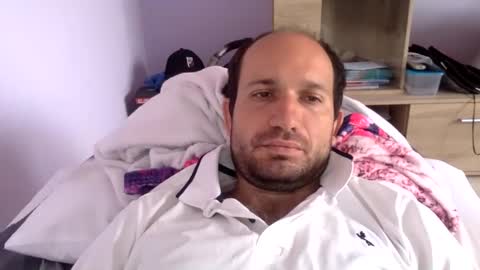 Snapshot of sparei7 chatting on 05/07/26, 11:59 Snaiky online show from 05/07/26, 11:59