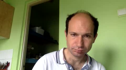 Snapshot of sparei7 chatting on 05/09/26, 07:02 Snaiky online show from 05/09/26, 07:02