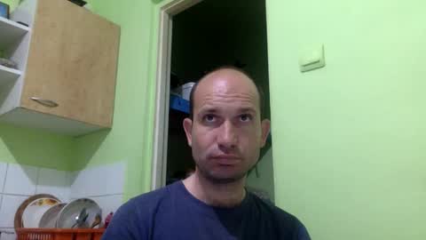 Snapshot of sparei7 chatting on 05/18/26, 09:53 Snaiky online show from 05/18/26, 09:53